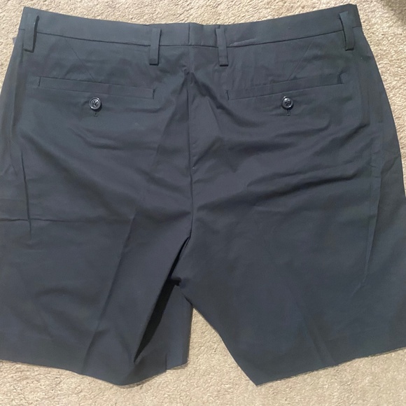 $188 NWT MENS MARC BY MARC JACOBS BLACK DRESS SHORTS 32 - Picture 2 of 4